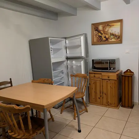 Petite Maison Du Tertre