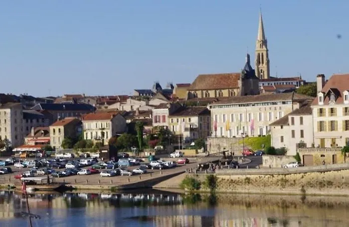 Petite Maison Du Tertre Сasa de vacaciones Baneuil